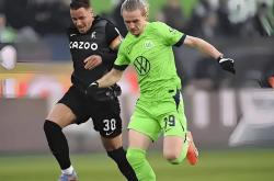 半岛体育官方登录入口-关于西班牙人经历惨痛失利，争议重重的信息