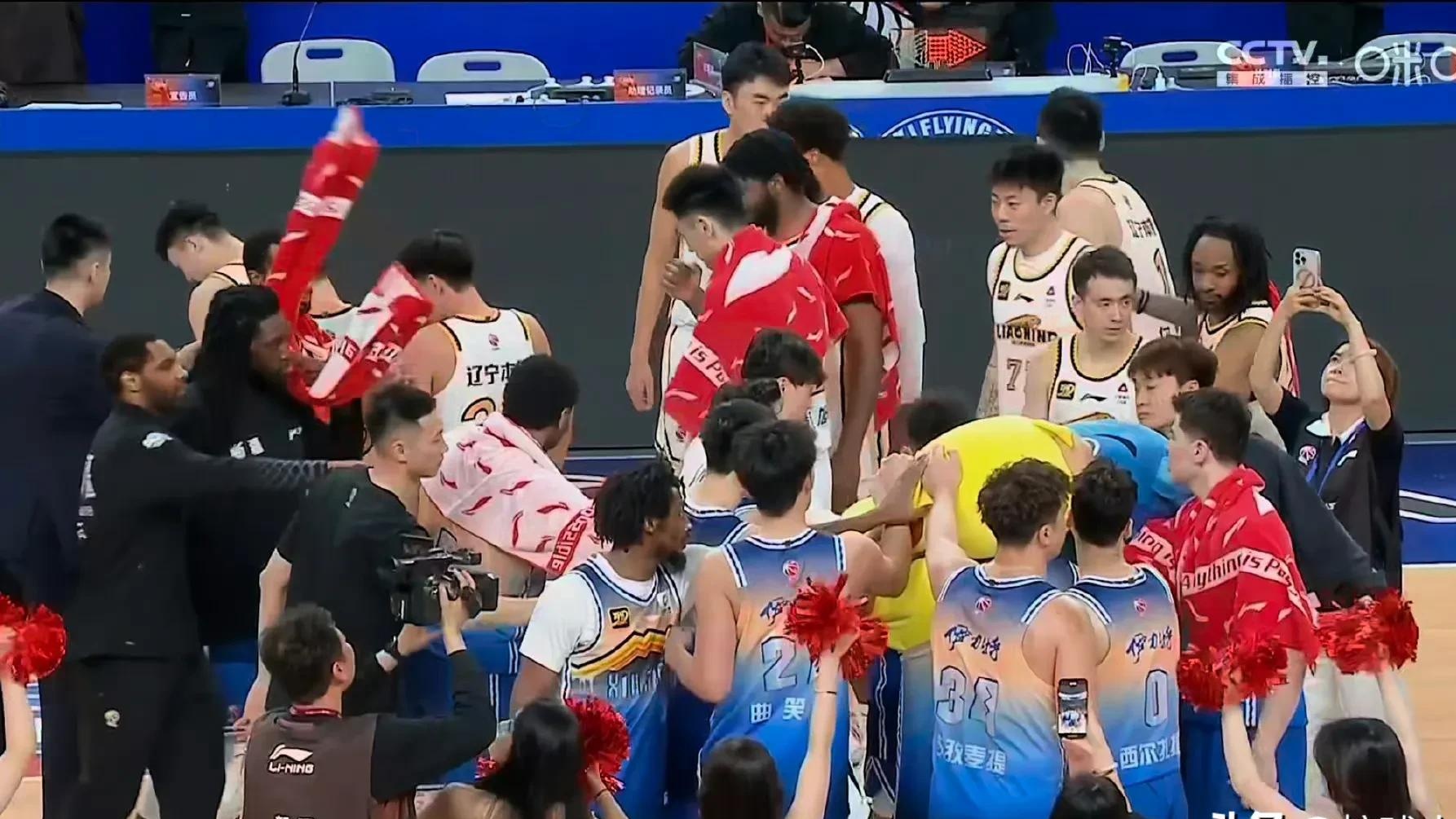 青岛男篮反超对手，获得胜利