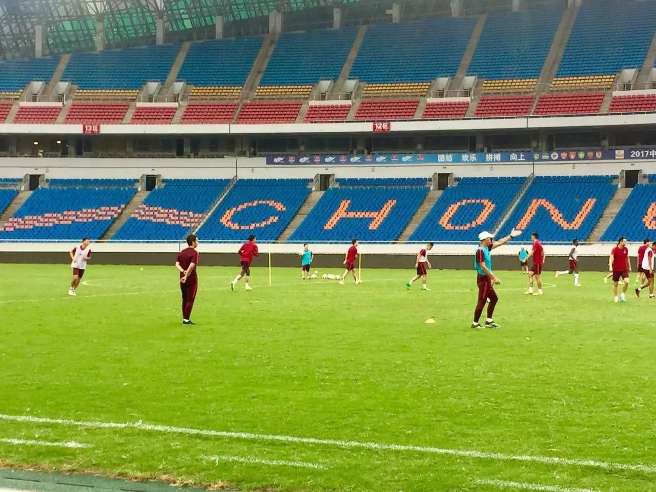 重庆当代力帆备战下一场,全队全力以赴的简单介绍 重庆当代力帆备战下一场,全队全力以赴的简单介绍