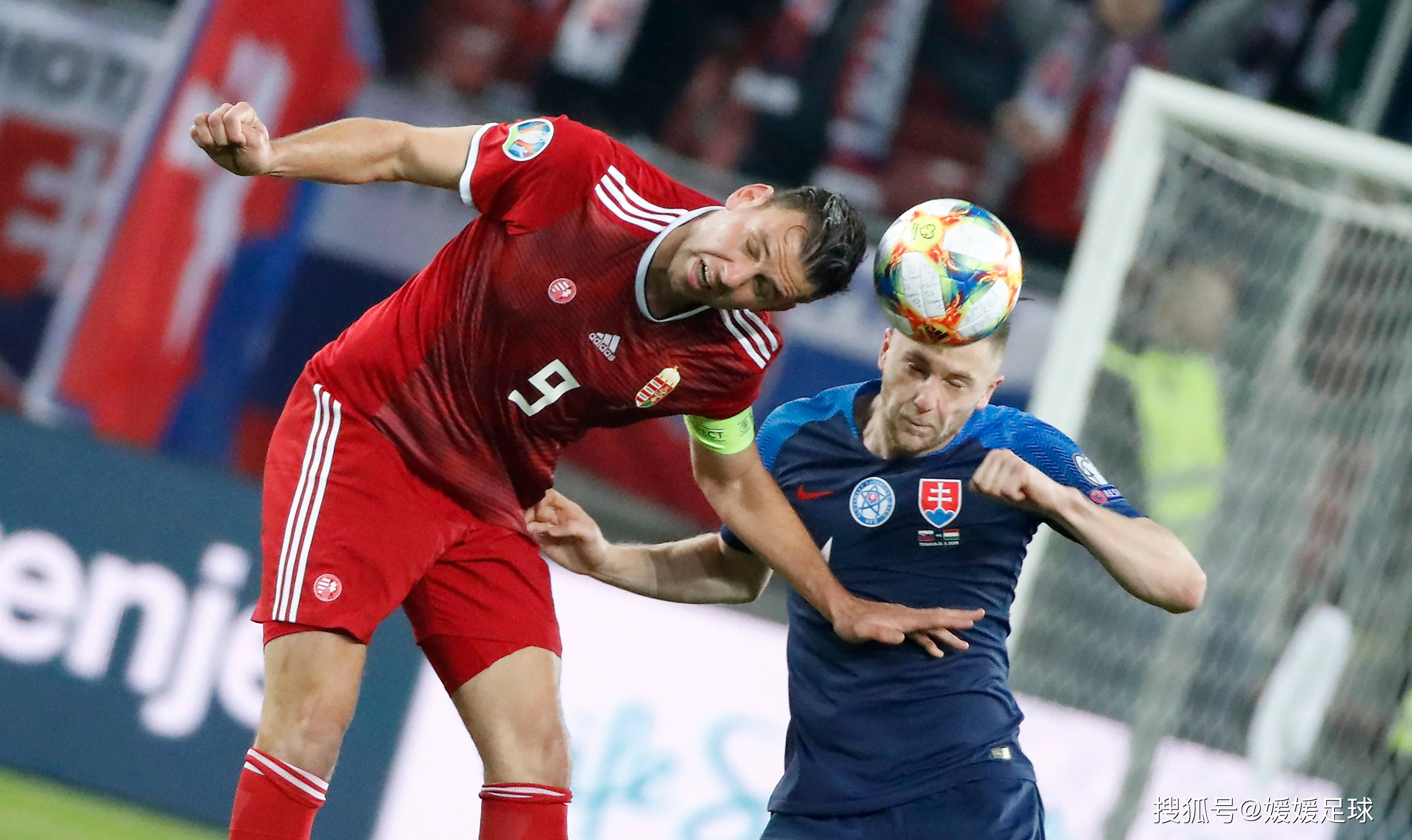 足球赛场上,欧洲国家的对决备受瞩目 足球赛场上,欧洲国家的对决备受瞩目