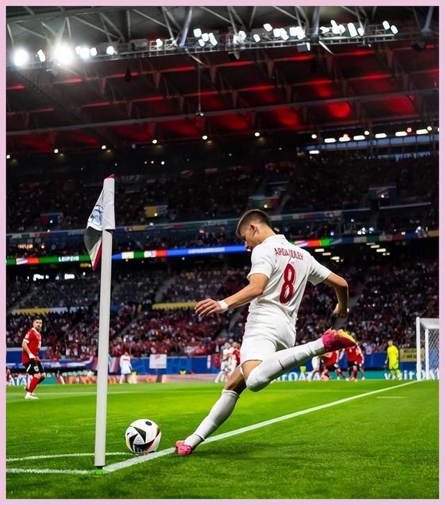 荷兰队主场告负,未能击败土耳其取得三分 荷兰队主场告负,未能击败土耳其取得三分