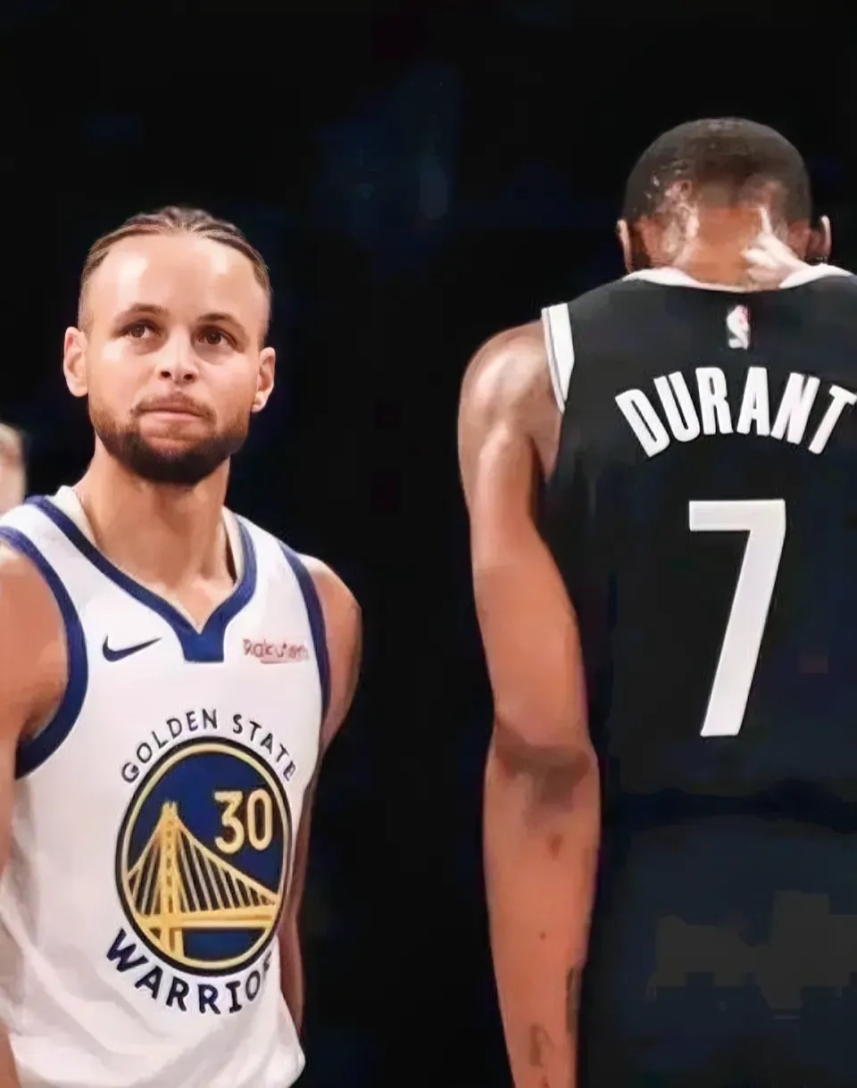 包含杜兰特连续30+得分刷新纪录，成为全明星阵容中的核心力量的词条