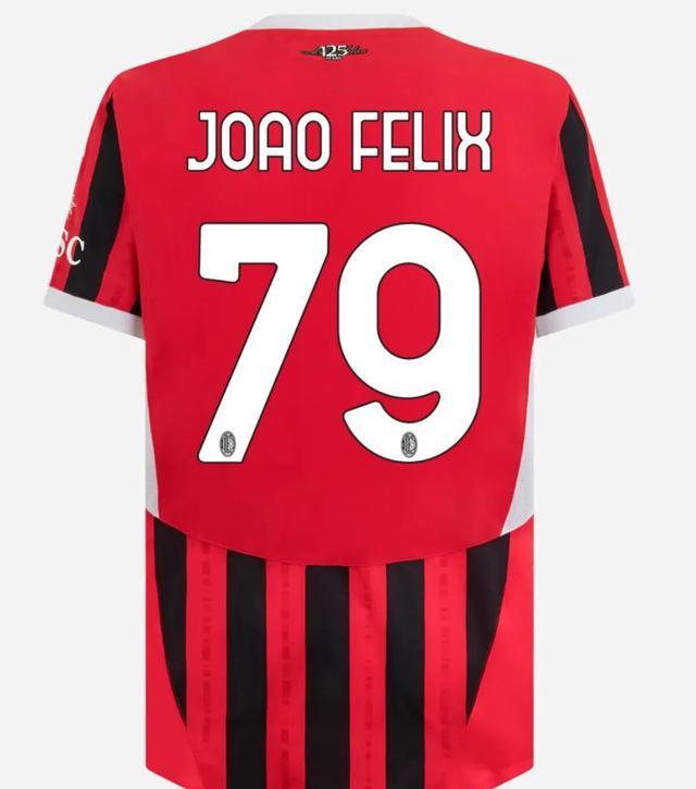 AC米兰新援表现抢眼,球队战绩持续上升 AC米兰新援表现抢眼,球队战绩持续上升