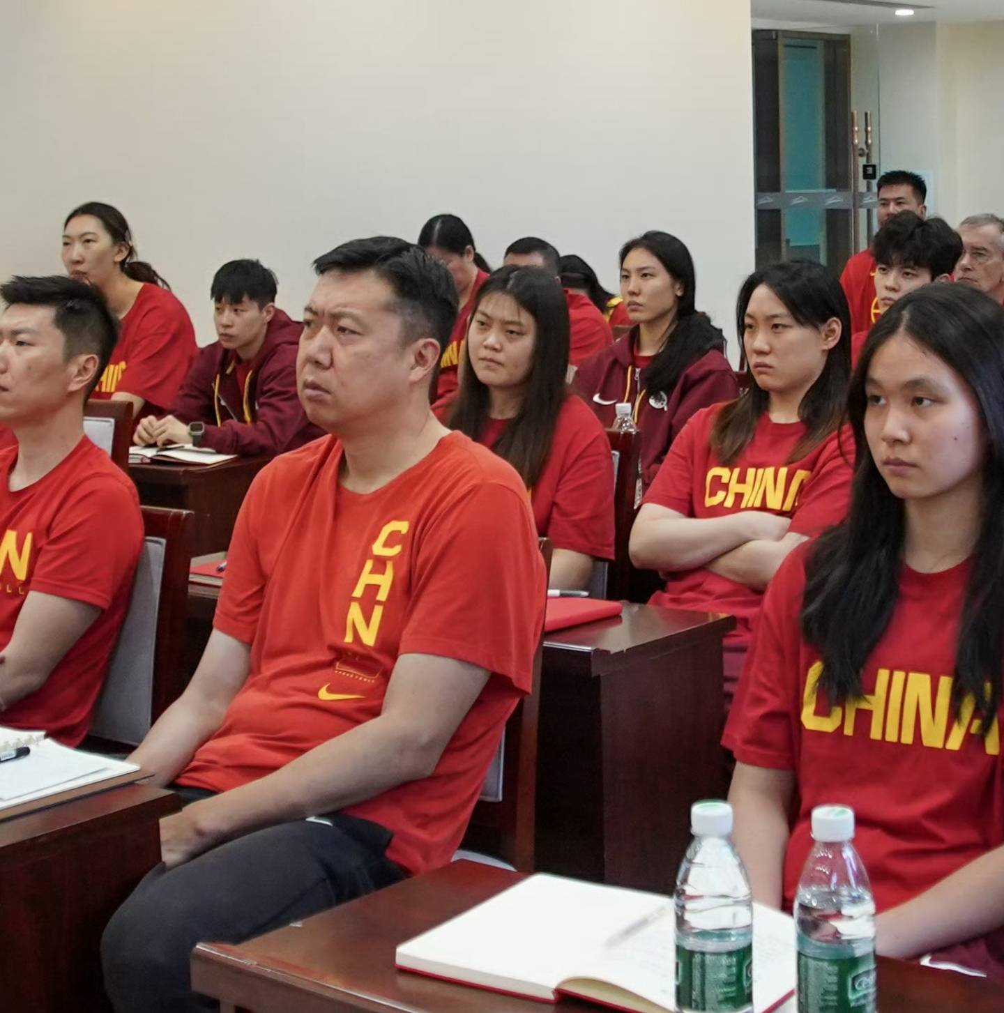 中国男篮备战奥运!王治郅:争取在东京展现实力 中国男篮备战奥运!王治郅:争取在东京展现实力