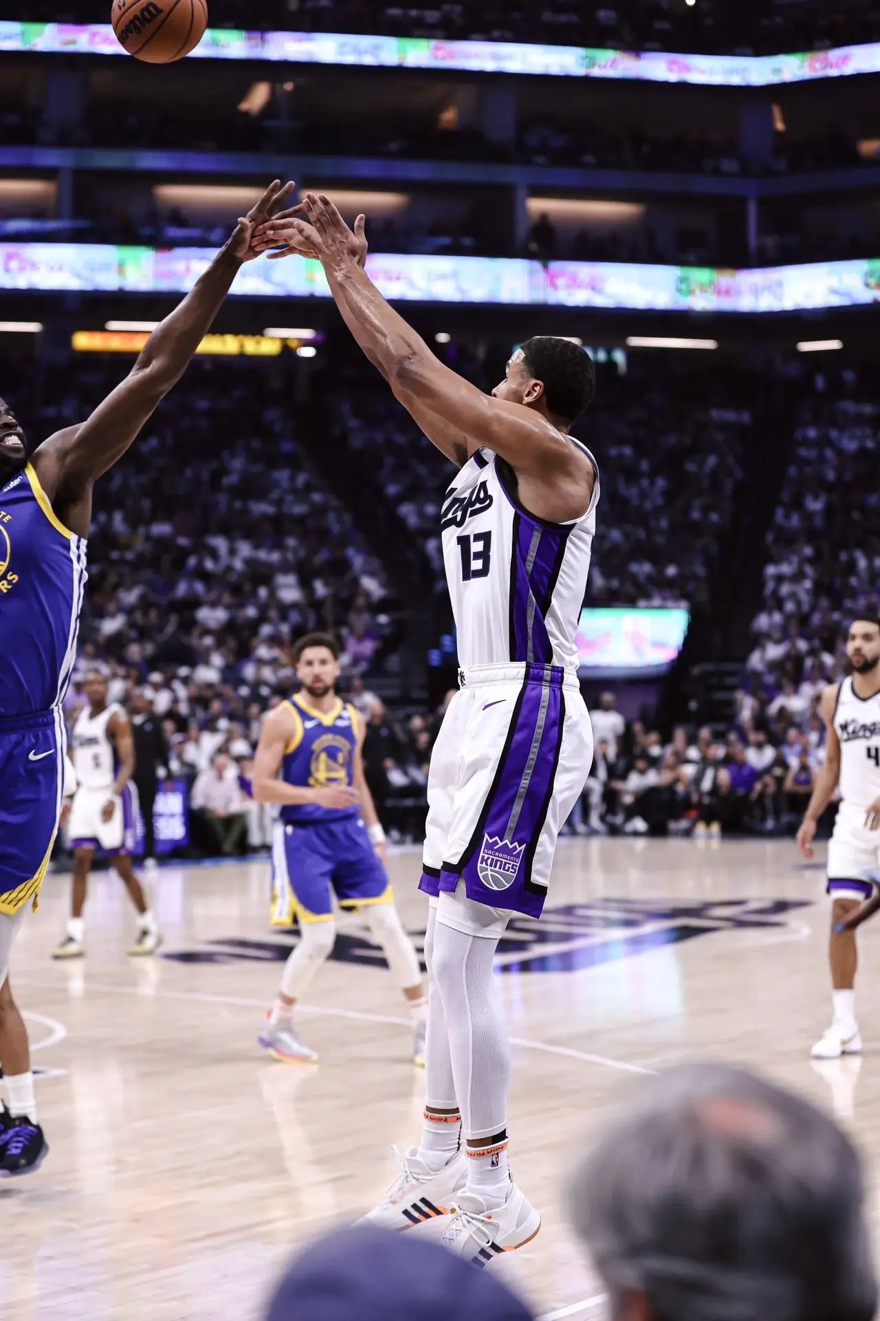 关于国王队高层透露球队今夏或考虑大换血策略的信息 关于国王队高层透露球队今夏或考虑大换血策略的信息