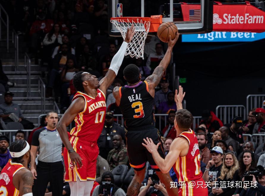 老鹰逆转太阳,NBA比赛新鲜事大揭秘的简单介绍 老鹰逆转太阳,NBA比赛新鲜事大揭秘的简单介绍