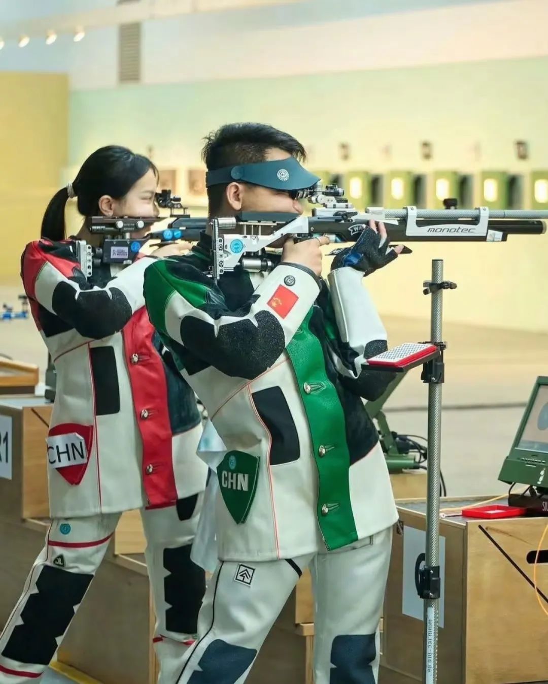 斯洛文尼亚选手在射击项目中摘得金牌 斯洛文尼亚选手在射击项目中摘得金牌